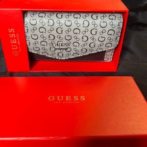 Guess Wallet
